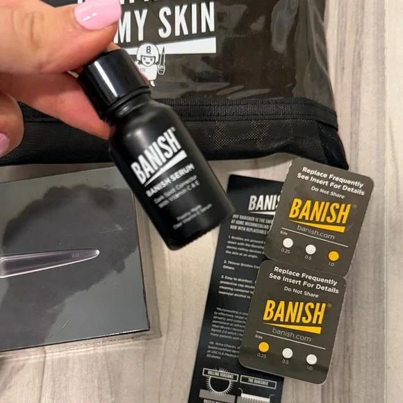 NEW @ home Microneedling Kit - Picture 9 of 9